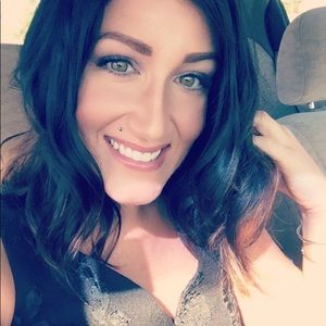 Meet your Posher, Amber